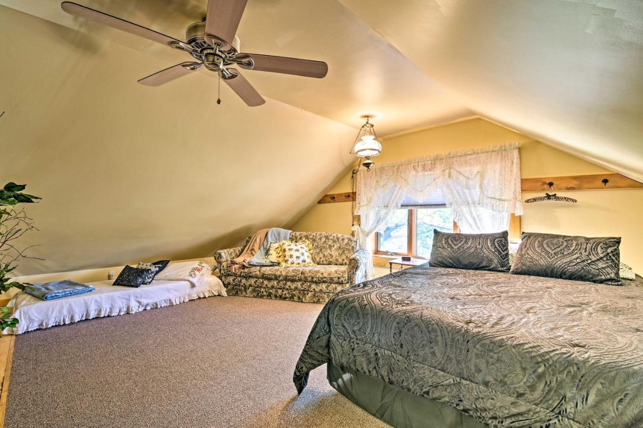 Honey House Cabin - A Quiet Countryside Retreat! Nappanee Exterior foto