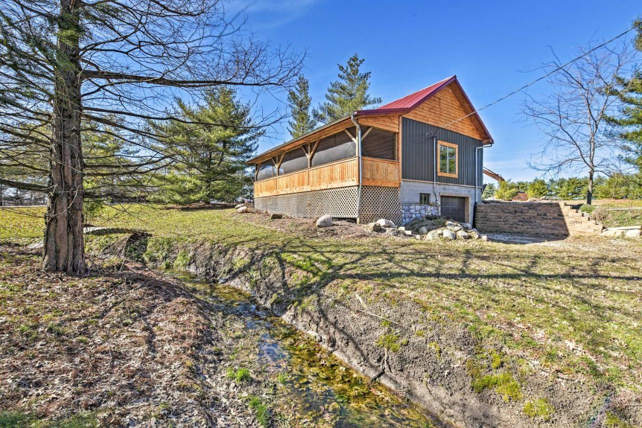 Honey House Cabin - A Quiet Countryside Retreat! Nappanee Exterior foto